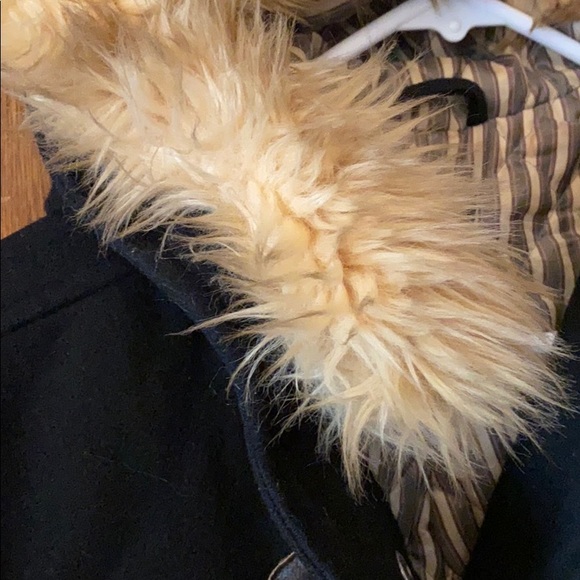 American Eagle black wool fur hooded toggle jacket - Picture 3 of 8